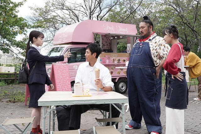 「トクメイ！警視庁特別会計係」第1話（C）カンテレ