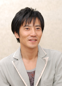 津田寛治　photo：HIRAROCK