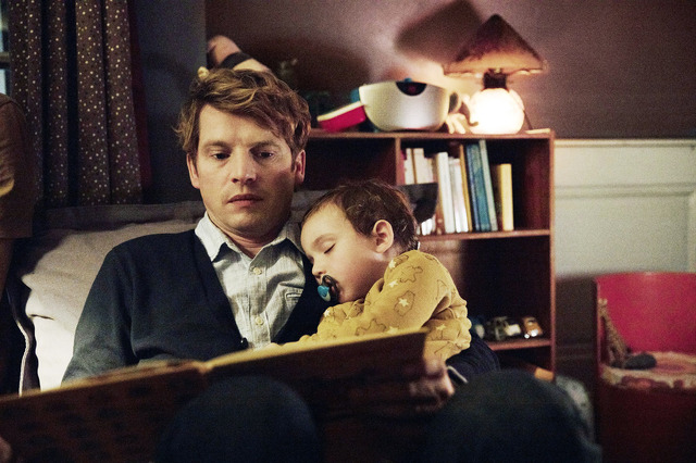 『ぼくは君たちを憎まないことにした』©2022 Komplizen Film Haut et Court Frakas Productions TOBIS / Erfttal Film und Fernsehproduktion  nikumanai.com