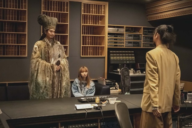 「パリピ孔明」第5話（C）フジテレビ