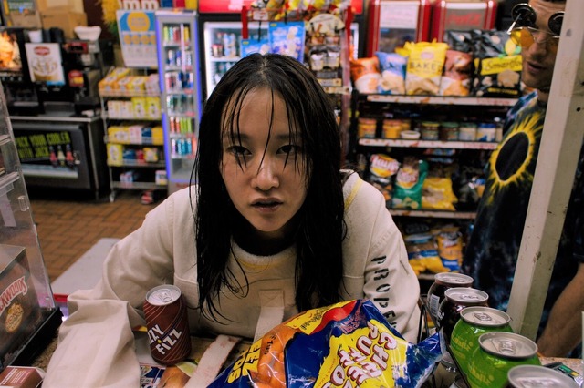 『モナ・リザ アンド ザ ブラッドムーン』© Institution of Production, LLC