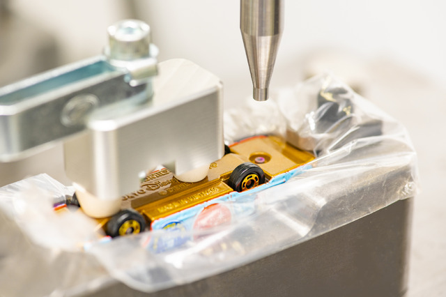 オリジナルのディズニービークルが作れちゃう！「DISNEY VEHICLE FACTORY」がランドに誕生