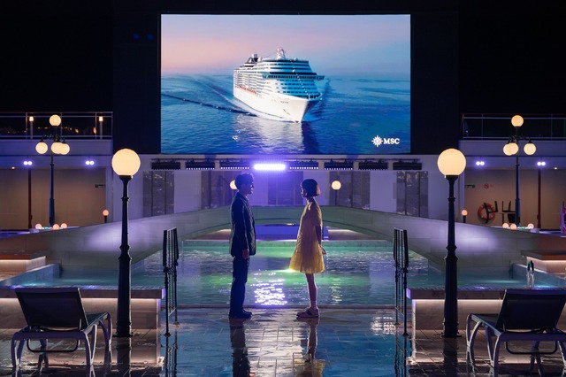 Netflix映画『クレイジークルーズ』