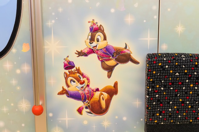 記念のラッピングモノレールでTDR40周年をお祝い！「東京ディズニーリゾート40周年“ドリームゴーラウンド”ライナー」