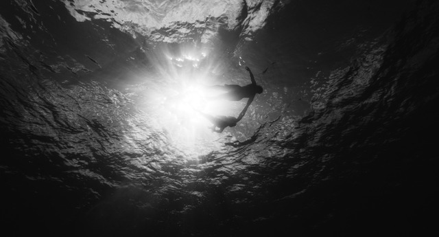 『彼方の閃光』（ｃ）彼方の閃光 製作パートナーズ