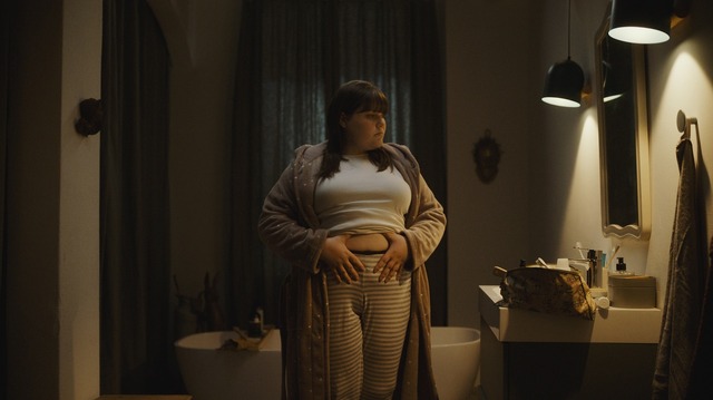 『ファミリー・ディナー』© 2022 Capra Film GmbH & Film AG GmbH All rights reserved