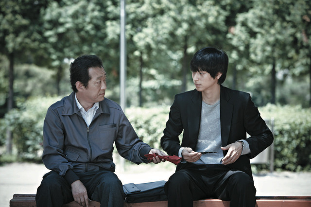 『義兄弟 SECRET REUNION』©2010 SHOWBOX / MEDIAPLEX ALL RIGHTS RESERVED