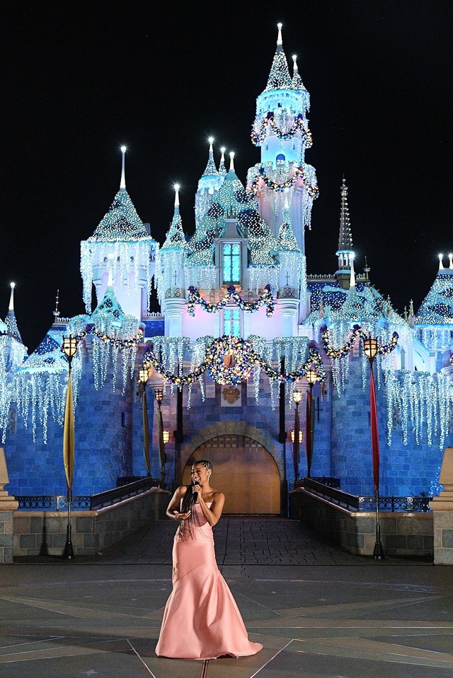 『ウィッシュ』© 2023 Disney. All Rights Reserved.