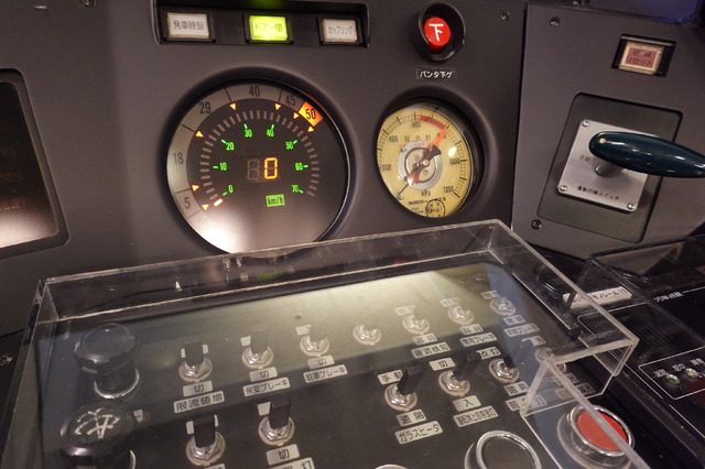 運転手気分も楽しめちゃう！リゾートライナーをテーマにした展示「Enjoy the ride! Resort Liner」体験