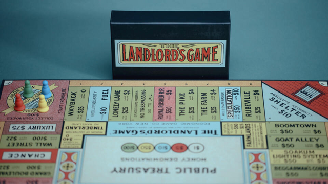 「世界はオモチャで回ってる」(C)2023 A&E Television Networks. All Rights Reserved.