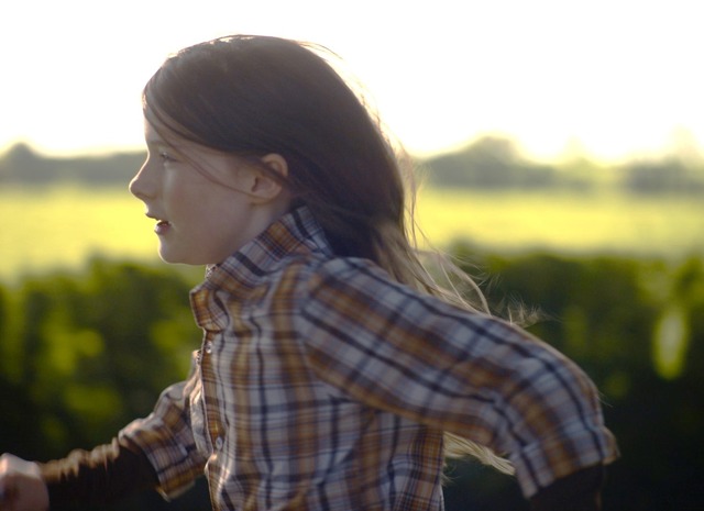 『コット、はじまりの夏』© Inscéal 2022