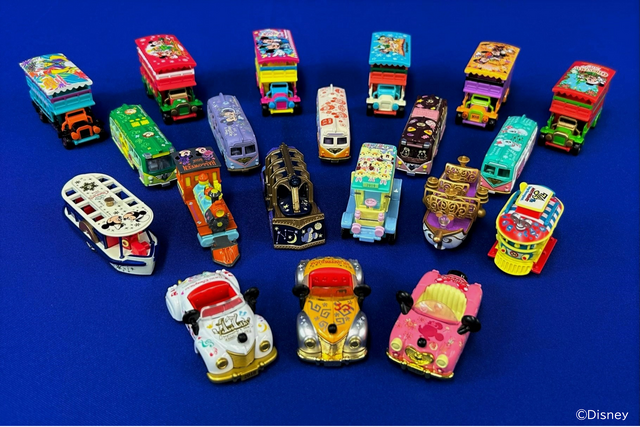会場で期間限定で開催中の「東京ディズニーリゾート アンコール！ザ・モーメンツ展 グッズ・コレクション」