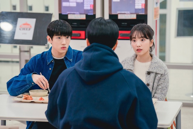 『セマンティックエラー・ザ・ムービー』ⓒ2022 Watcha  All Rights Reserved.