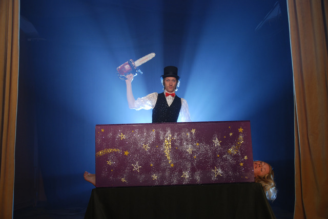 『Instead of Abracadabra』（原題）