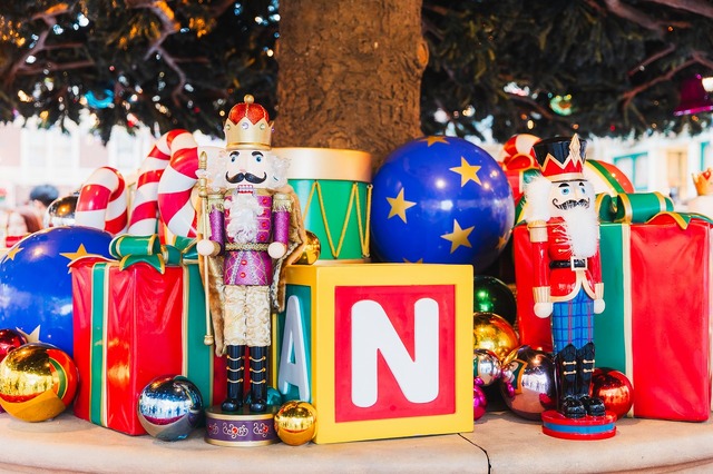 ホリデー期間の注目フードを食べ歩き！スペシャルイベント「ディズニー・クリスマス」