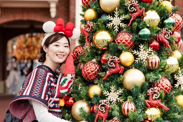 ホリデー期間の注目フードを食べ歩き！スペシャルイベント「ディズニー・クリスマス」