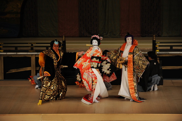 ＜シネマ歌舞伎＞『蜘蛛の拍子舞』(C)松竹株式会社