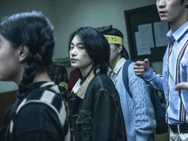 『青春の反抗』（C）2023 SUZ CREATIVE STUDIO ALL RIGHTS RESERVED.