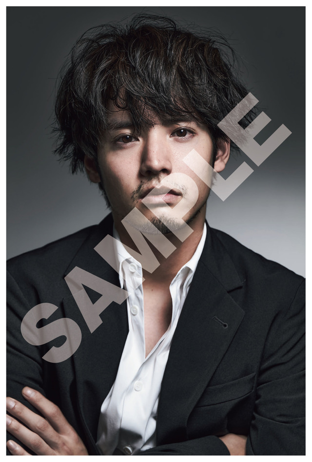 【先着入場特典】限定ポストカード（全2種）をランダムで1枚プレゼント