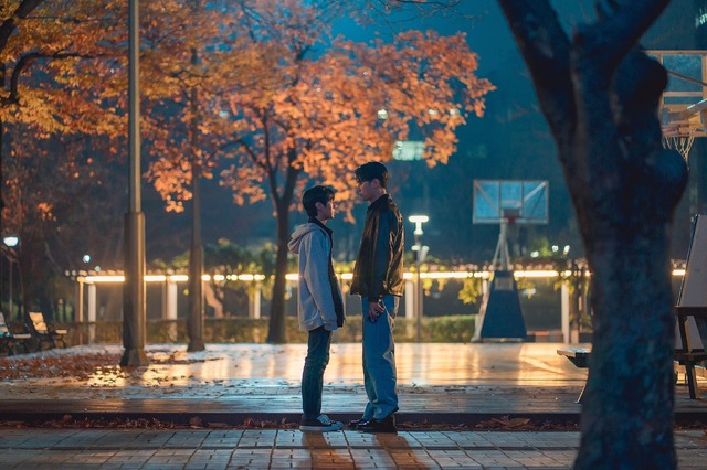 『セマンティックエラー・ザ・ムービー』ⓒ2022 Watcha  All Rights Reserved.