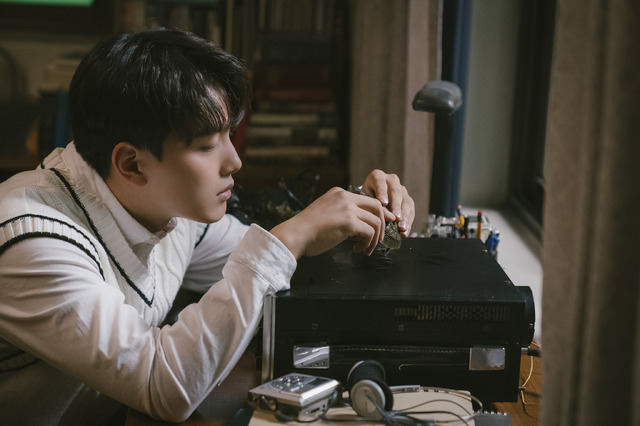 『同感～時が交差する初恋～』© 2022 GOGOSTUDIO INC. ALL RIGHTS RESERVED