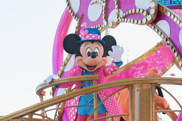現在東京ディズニーランドで公演中のパレード「ミニー＠ファンダーランド」（編集部撮影）