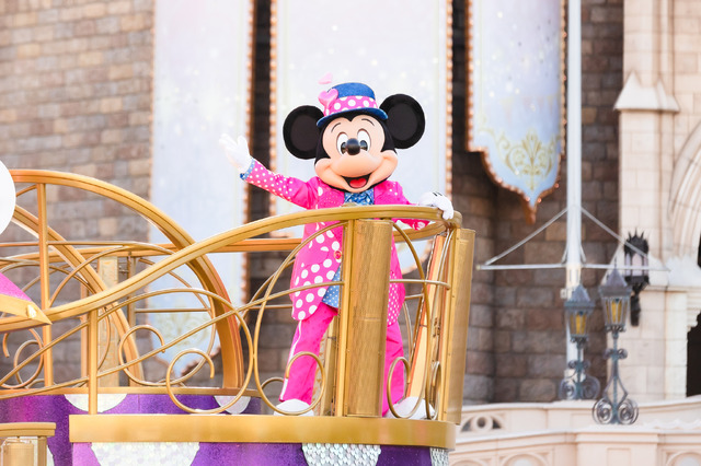 現在東京ディズニーランドで公演中のパレード「ミニー＠ファンダーランド」（編集部撮影）