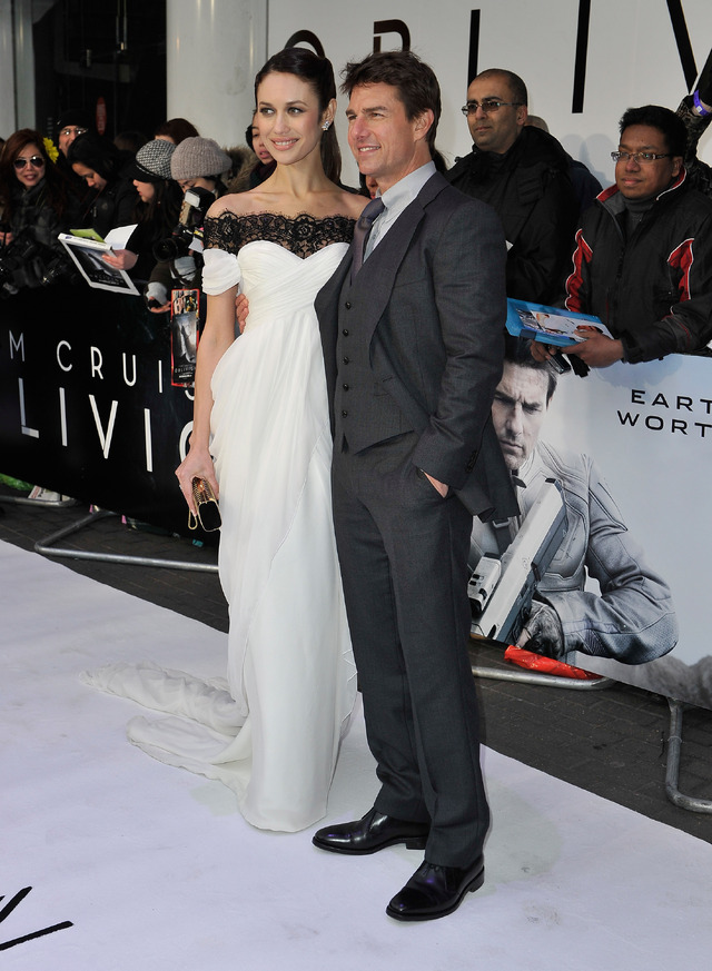 『オブリビオン』トム・クルーズとオルガ・キュリレンコ -(C) Getty Images
