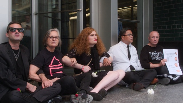 『美と殺戮のすべて』© 2022 PARTICIPANT FILM, LLC. ALL RIGHTS RESERVED.