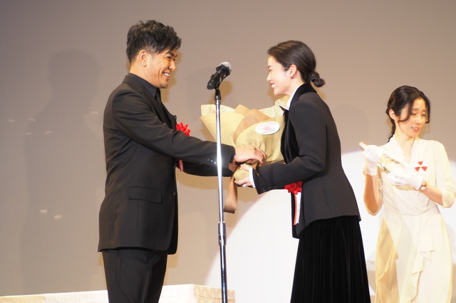 北村一輝、小芝風花／2024年エランドール賞授賞式