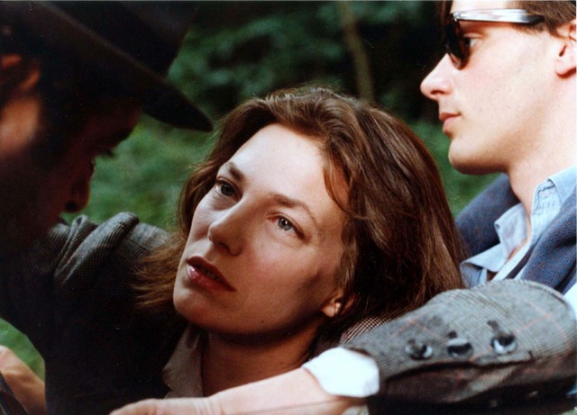 『右側に気をつけろ』©DR