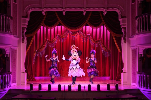 人気ショー「ザ・ダイヤモンド・バラエティマスター」公式動画公開　ショー鑑賞と食事がセットの楽しいエンターテインメント