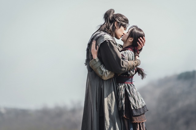 「王女ピョンガン 月が浮かぶ川」©2021 Victory Contents Co.,Ltd. All rights reserved