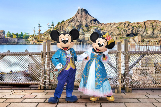 新衣装のミッキー＆ミニーもお披露目！新エリア「ファンタジースプリングス」開業100日前セレモニー開催