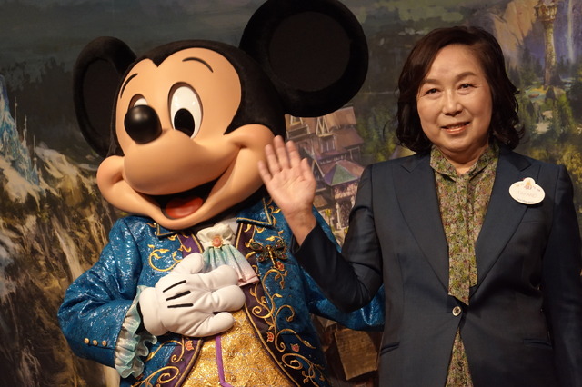 新衣装のミッキー＆ミニーもお披露目！新エリア「ファンタジースプリングス」開業100日前セレモニー開催