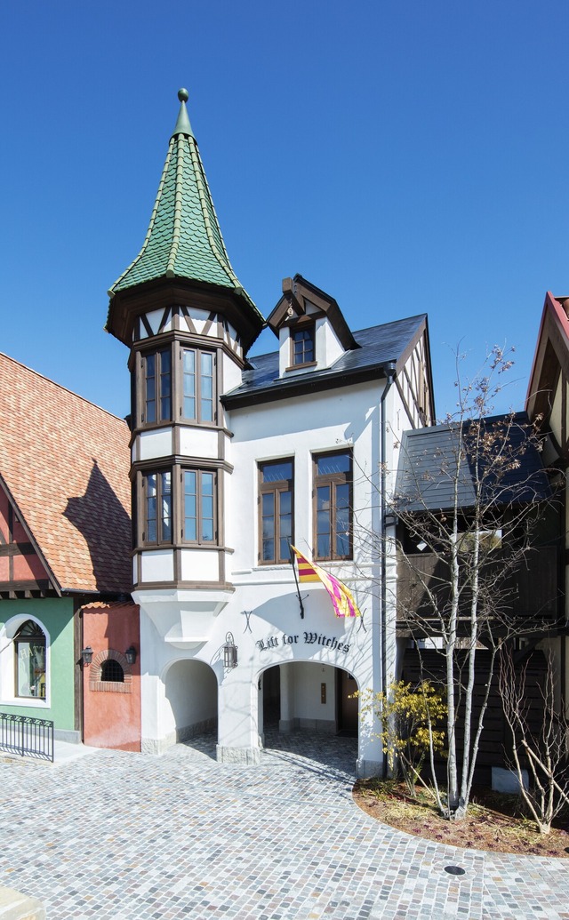 ジブリパーク新エリア「魔女の谷」© Studio Ghibli