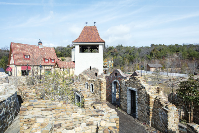 ジブリパーク新エリア「魔女の谷」© Studio Ghibli