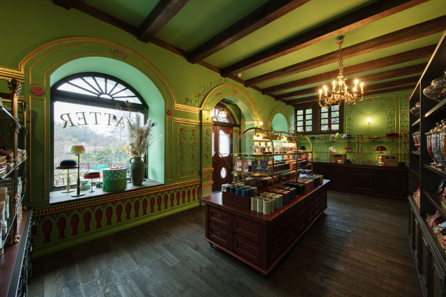 ジブリパーク新エリア「魔女の谷」© Studio Ghibli