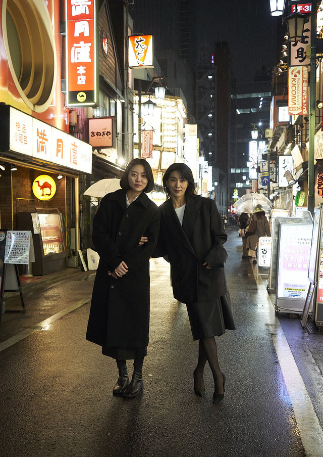 キム・ソヒョン、イ・ソルヒ監督『ビニールハウス』© 2022 KOREAN FILM COUNCIL. ALL RIGHTS RESERVED