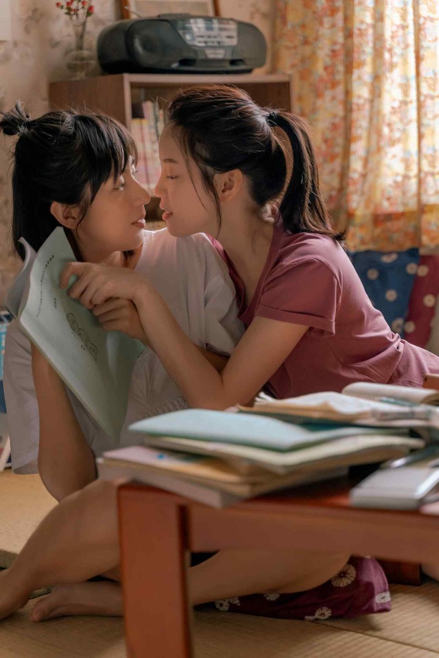 「最初の花の香り」@ 2021 GagaOOLala. All Rights Reserved.