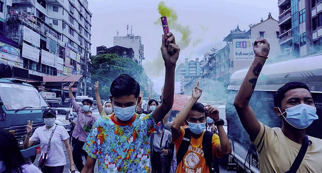 『夜明けへの道』©Thaw Win Kyar Phyu Production