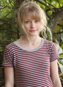 「LOST　シーズン3」 エミリー・ド・レイヴィン -(C) Touchstone Television