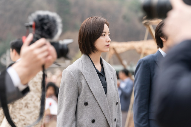 「支配種」© 2024 Disney and its related entities