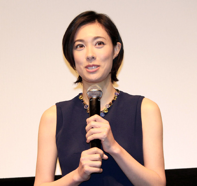 吹石一恵／『ペタル ダンス』初日舞台挨拶