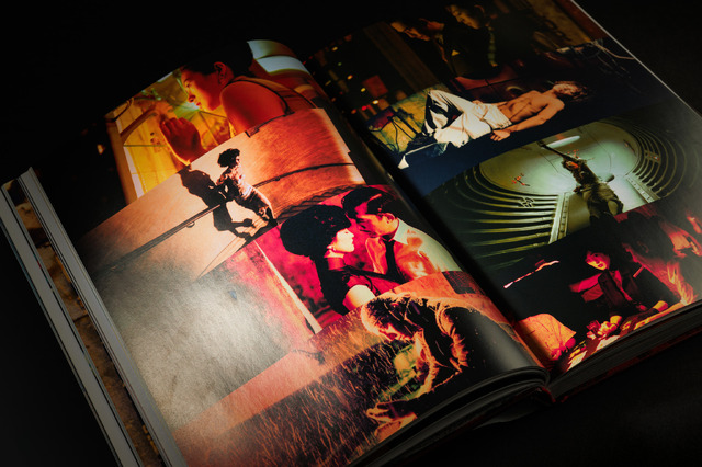 星海社PIECE「WKW：THE CINEMA OF WONG KAR WAI ザ・シネマ・オブ・ウォン・カーウァイ」写真：築地孝典