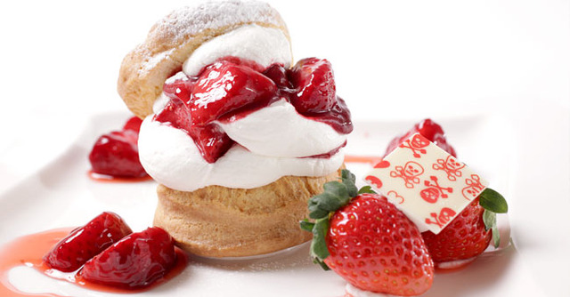 アメリカンスタイル　ストロベリーショートケーキ　1000円