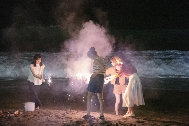 『わたし達はおとな』© 2022『わたし達はおとな』製作委員会