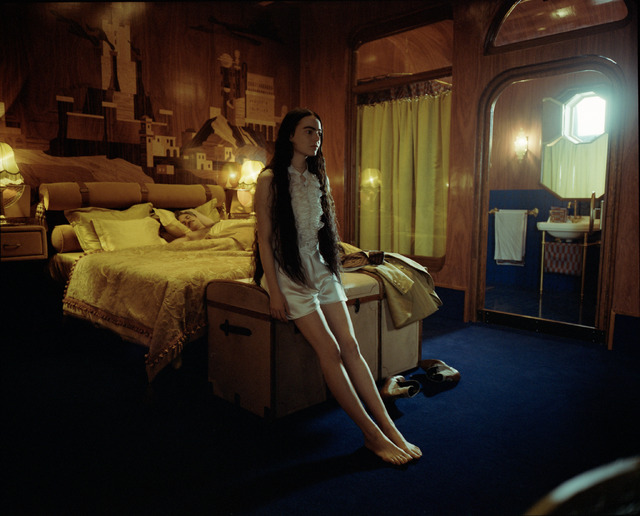 『哀れなるものたち』© 2024 20th Century Studios.