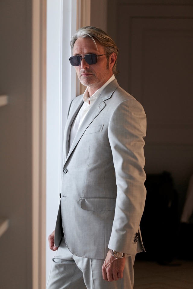 マッツ・ミケルセンPhoto by Greg Williams　　