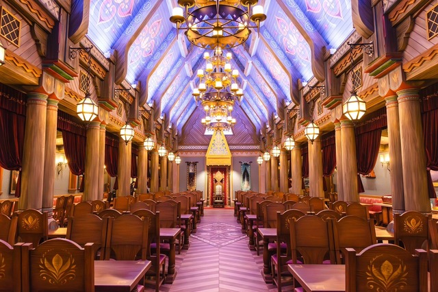 『アナと雪の女王』テーマのレストラン、 「アレンデール・ロイヤルバンケット」潜入！